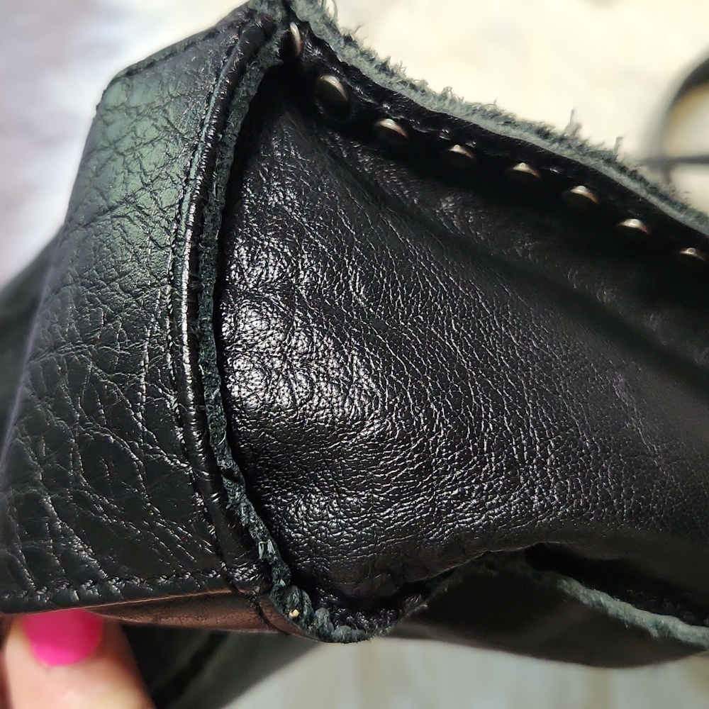 The Sak Silverlake Leather Crossbody Bag - Picture 13 of 16